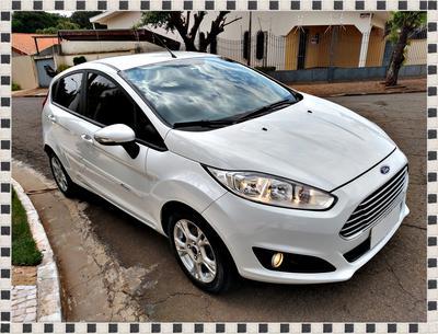 Ford Fiesta • 2015 • 49,000 km
