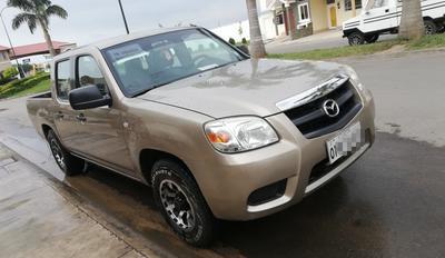 Mazda BT • 2015 • 180,000 km