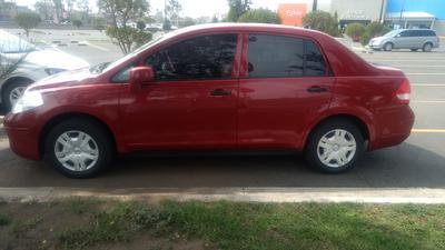 Nissan Tiida • 2011 • 94,000 km