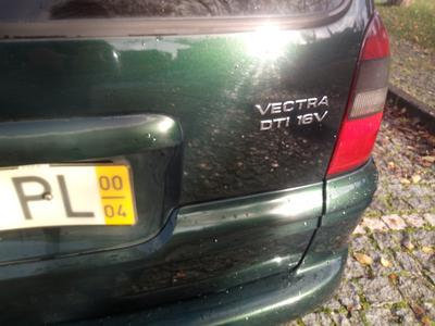 Opel Vectra Caravan • 2000 • 293,000 km