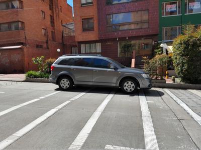 Dodge Journey • 2002 • 10 km