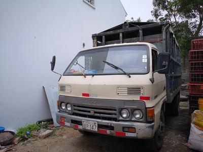 Isuzu MU-X • 1986 • 800,000 km