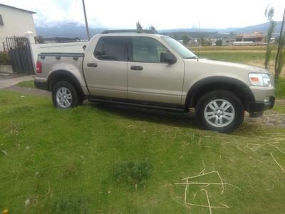 Ford Explorer • 2007 • 150,000 km