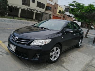 Toyota Corolla • 2013 • 90,000 km