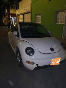 Volkswagen Beetle • 2000 • 140,000 km