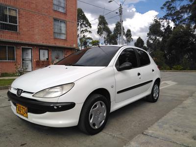 Peugeot 206 • 2003 • 135,000 km