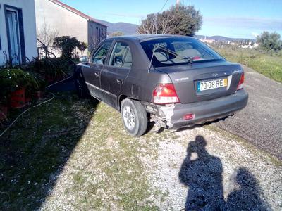 Hyundai Accent • 2001 • 180,000 km