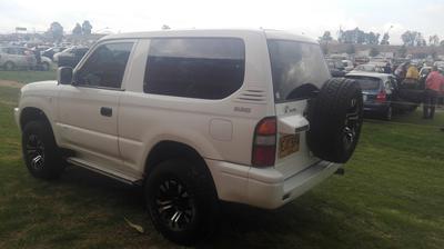 Toyota Land Cruiser • 2003 • 170,000 km