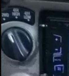 Ford Explorer • 2003 • 147,500 km