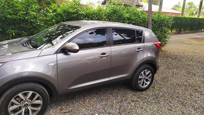 Kia Sportage • 2015 • 64,200 km