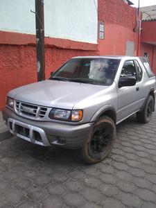 Isuzu Panther • 2002 • 139,750 km