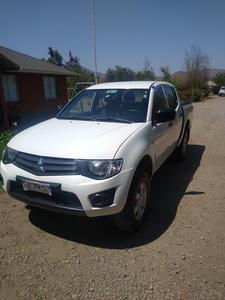 Mitsubishi L200 Pick up • 2015 • 101,000 km