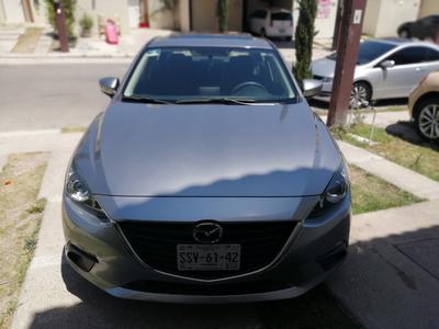 Mazda 3 • 2015 • 83,000 km