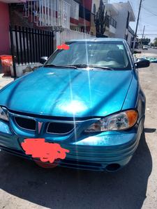Pontiac  • 1999 • 180,000 km