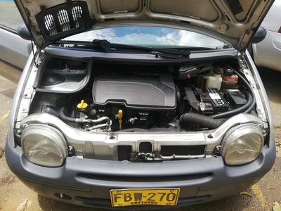 Renault Twingo • 2006 • 126,000 km