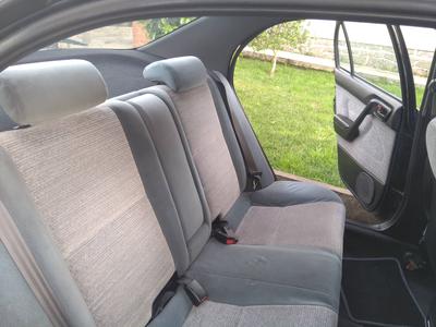 Toyota Carina • 1992 • 237,175 km