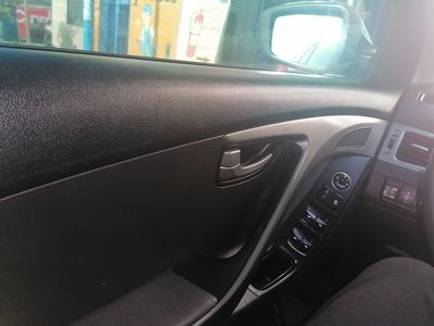 Hyundai Elantra • 2015 • 38,000 km