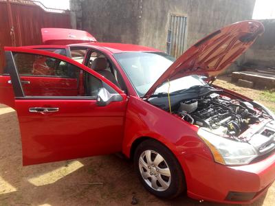 Ford Focus • 2008 • 200,000 km