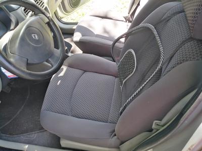 Renault Symbol • 2005 • 250,000 km