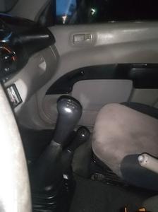 Mitsubishi L200 Pick up • 2010 • 14,000 km