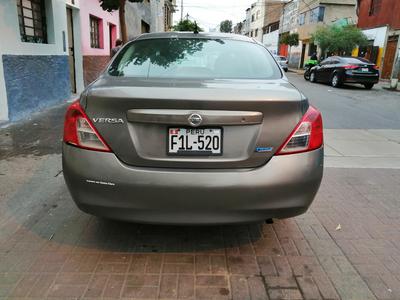 Nissan Versa • 2014 • 78,000 km