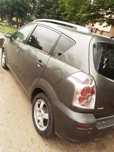 Toyota Corolla Verso • 2006 • 2,000 km