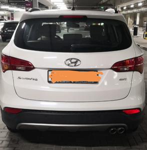 Hyundai Santa Fe • 2016 • 122,000 km