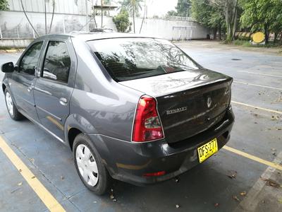 Renault Logan • 2012 • 63,300 km