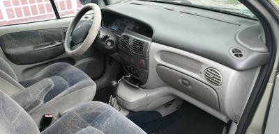 Renault Scénic • 2004 • 168,578 km