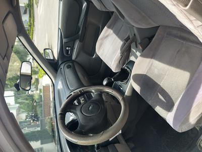 Ford 350 • 2006 • 100 km