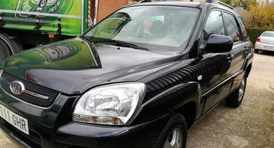 Kia Sportage • 2008 • 232,000 km