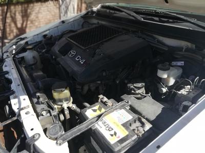 Toyota Hilux • 2012 • 200,000 km