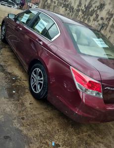 Honda  • 2010 • 119,876 km