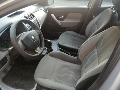 Renault Logan • 2015 • 77,100 km