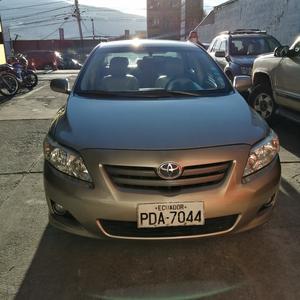 Toyota Corolla • 2009 • 200,000 km