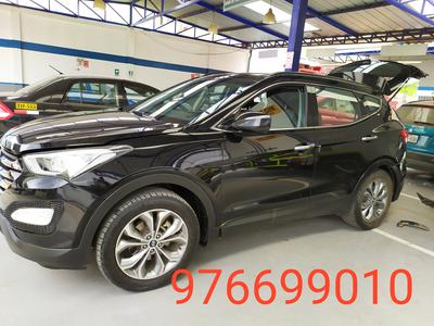 Hyundai Santa Fe • 2013 • 41,800 km