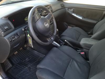Toyota Corolla • 2005 • 350,000 km
