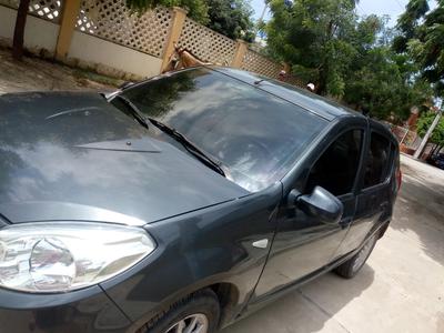 Renault Sandero • 2016 • 52,500 km