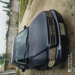 Audi A4 • 2002 • 232,111 km