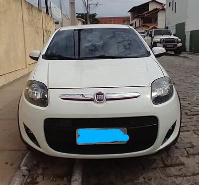 Fiat Palio Weekend • 2012 • 72,000 km