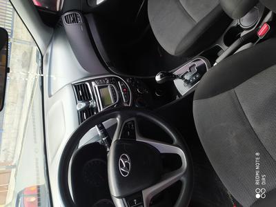 Hyundai Accent • 2015 • 72,000 km