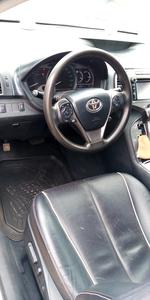 Toyota 4 Runner Limited • 2014 • 62,000 km