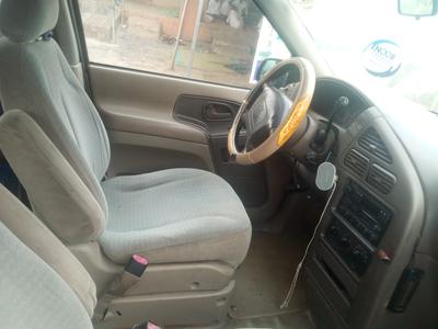 Nissan Quest • 2019 • 42,589 km