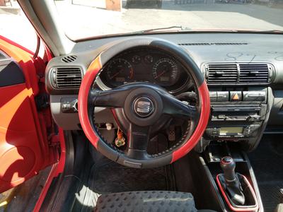 Seat Leon • 2002 • 207,000 km