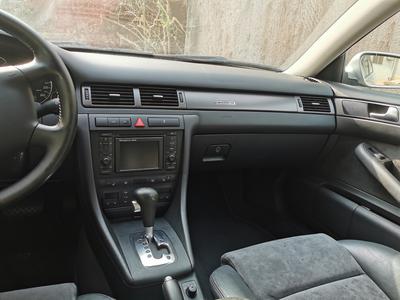 Audi A6 Avant • 2005 • 230,000 km