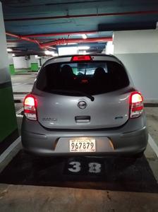 Nissan March • 2012 • 60,000 km