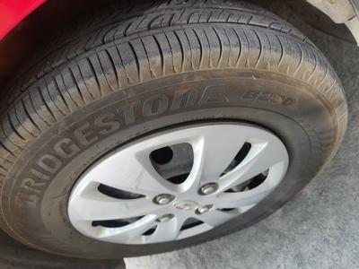 Hyundai i10 • 2011 • 41,000 km