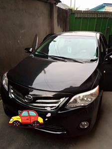 Toyota Corolla • 2010 • 121,000 km