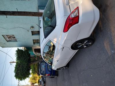 Nissan Versa • 2017 • 81,000 km