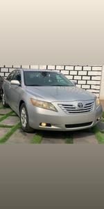 Toyota  • 2009 • 9,856 km